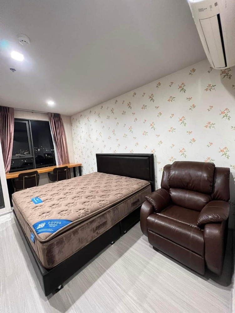 For RentCondoLadprao, Central Ladprao : Condo for rent, Life Ladprao, Building B, 36th floor, south view, size 29.00 sq m, price 15,000 baht only.