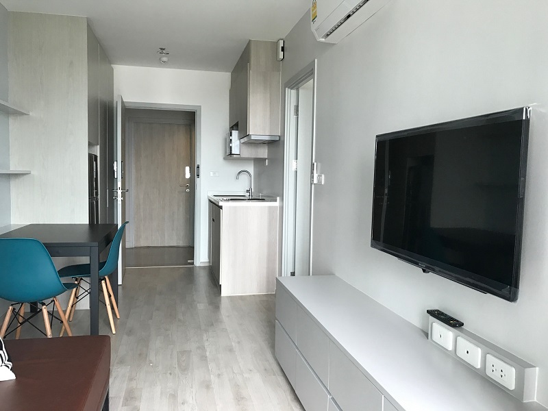 For RentCondoPinklao, Charansanitwong : For rent Ideo Mobi Charan Interchange (Ideo Mobi Charan Interchange)