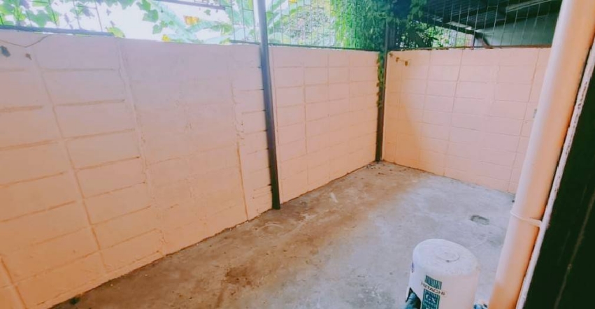 Cheap sale, 3.5-story commercial building, ready to move in, Ramkhamhaeng Road 152. Saphan Sung District, Bangkok 10240, near Paseo, Triam Nomklao School Loading...