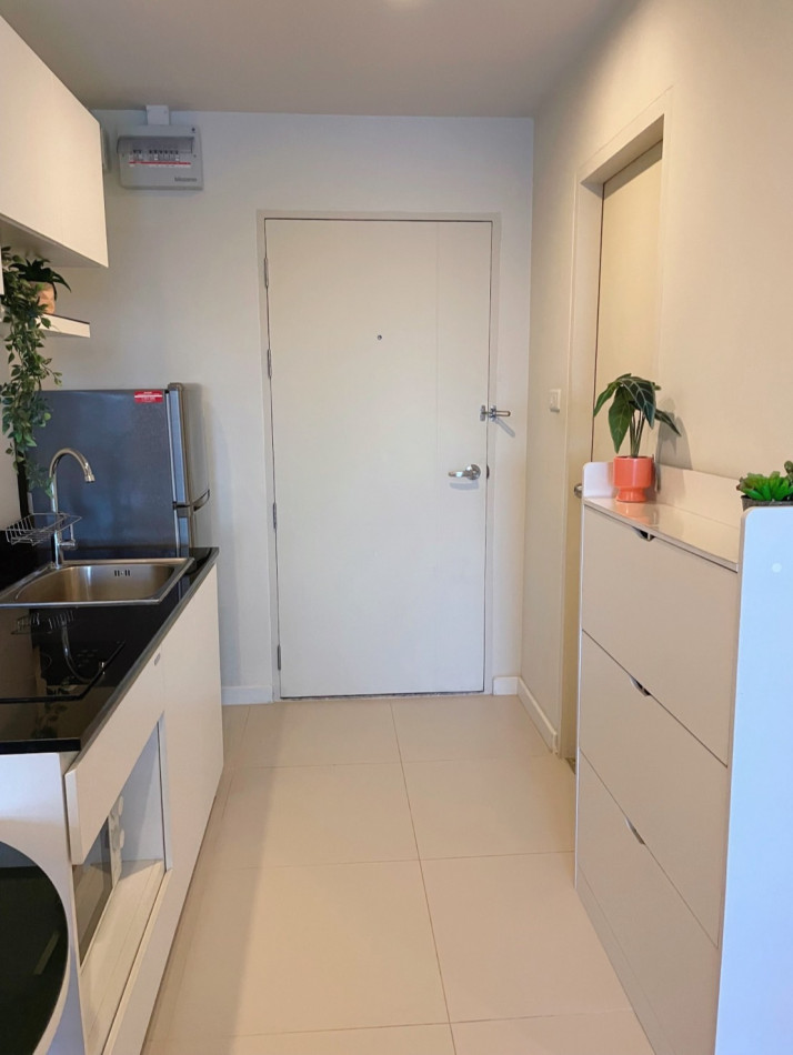 ให้เช่าคอนโดเลียบทางด่วนรามอินทรา : ให้เช่า คอนโด วี คอนโด รามอินทรา WE Condo เอกมัย - รามอินทรา 33 ตรม.