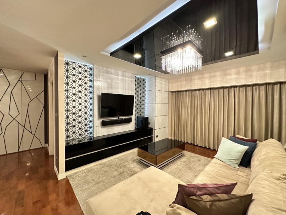 For SaleCondoSilom, Saladaeng, Bangrak : 🌈Urgent sale with tenant, Silom City Resort Condo, large room (rent 60,000/month)