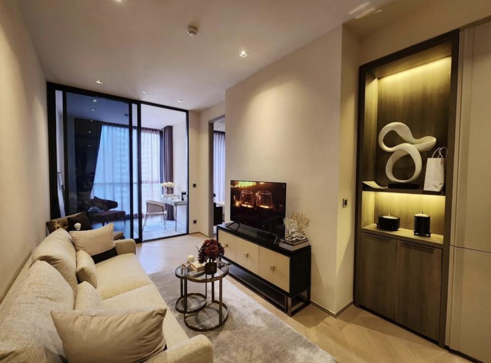 ให้เช่าคอนโดสาทร นราธิวาส : 📍 The Reserve Sathorn 1ห้องนอน+ห้องทำงาน ใจกลางเมือง ราคาเพียง 56,000฿💵