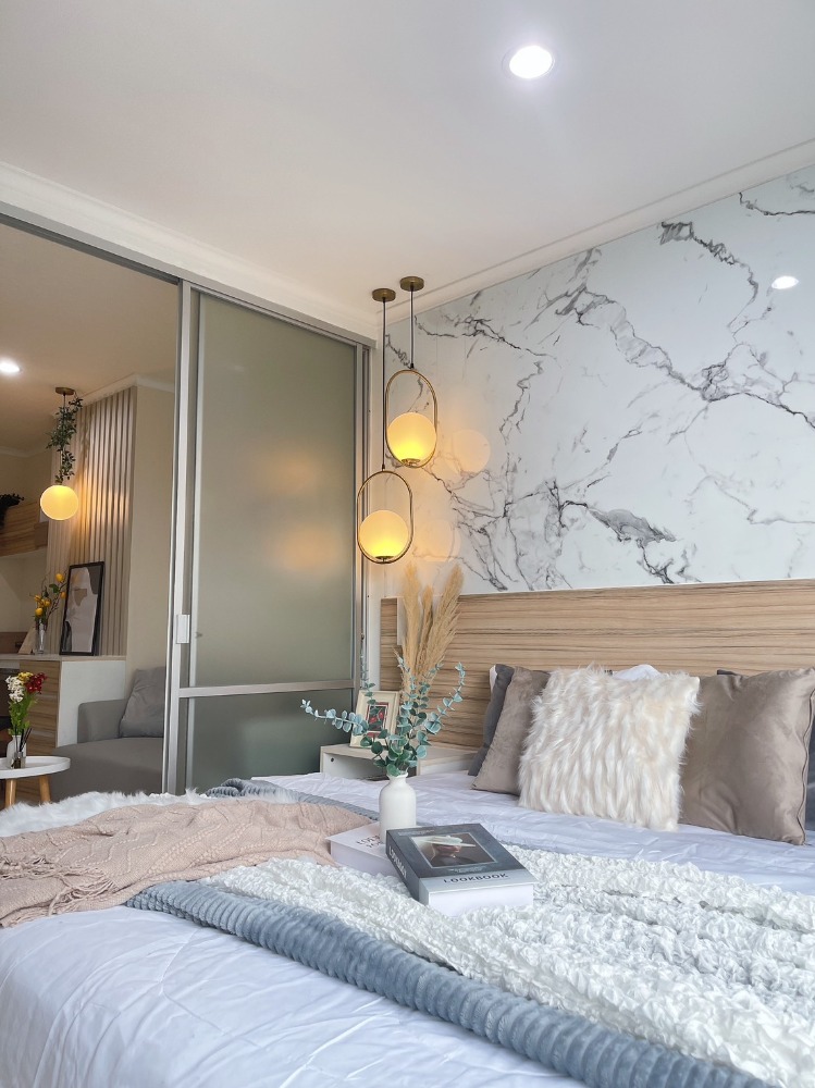 คอนโด แต่งใหม่ใกล้ รพ.ศิรราช ห้องมินิมอล ผ่อนเบา 7xxx บาท  ชั้น 3 วิวสวน เงินเดือน 18xxx กู้ได้ Loading...