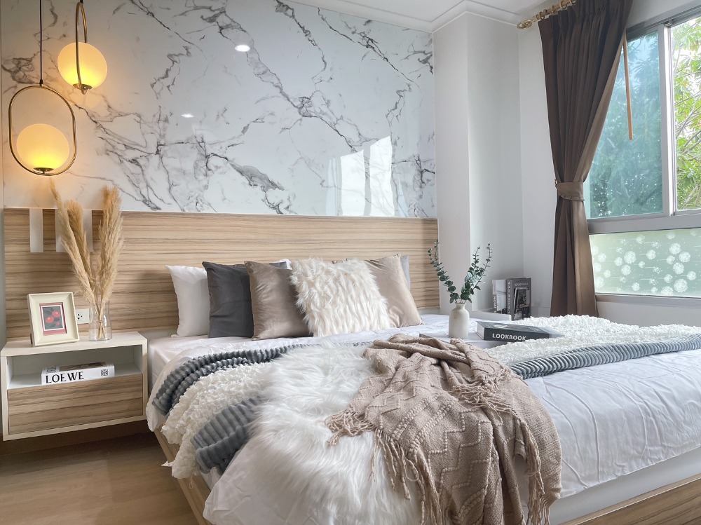 คอนโด แต่งใหม่ใกล้ รพ.ศิรราช ห้องมินิมอล ผ่อนเบา 7xxx บาท  ชั้น 3 วิวสวน เงินเดือน 18xxx กู้ได้ Loading...