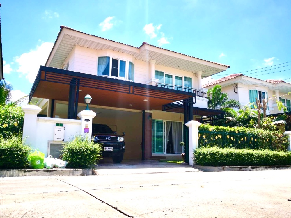ให้เช่าบ้านปทุมธานี รังสิต ธรรมศาสตร์ : ให้เช่าบ้านเดี่่ยว 2 ชั้น พร้อมเฟอร์นิเจอร์เครื่องใช้ไฟฟ้าครบ พร้อมอยู่