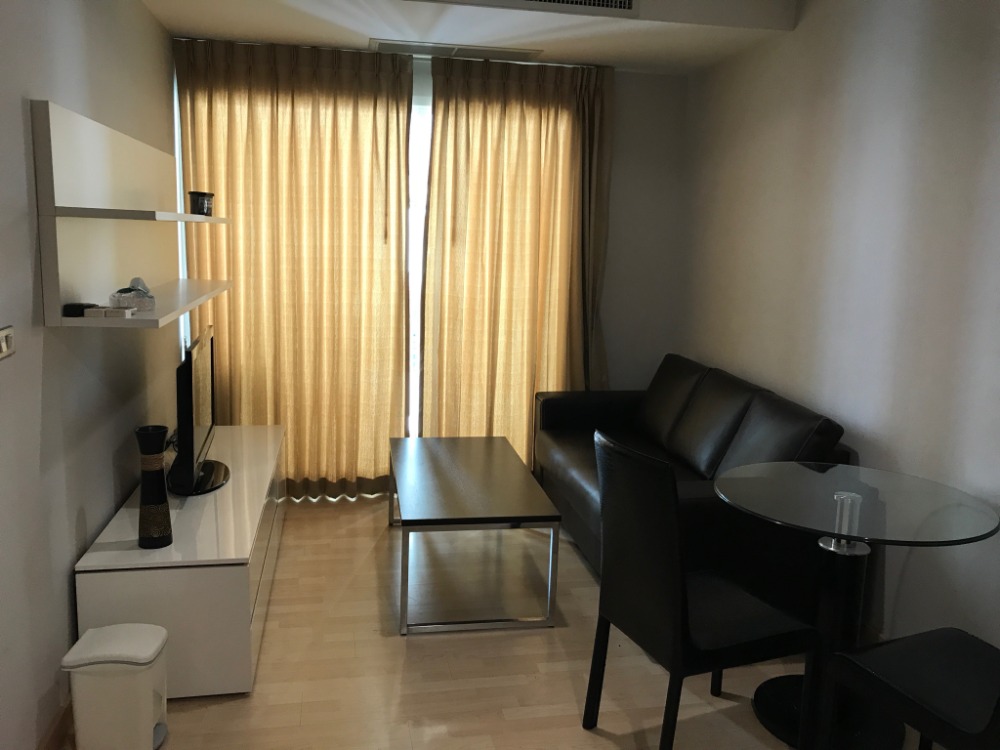 ให้เช่าคอนโดสุขุมวิท อโศก ทองหล่อ : ✨  59 Heritage Condo   :  1 Bedrooms, 1 Bathrooms, 39 sqm.   Rental Price 15,000THB/Month  ✨