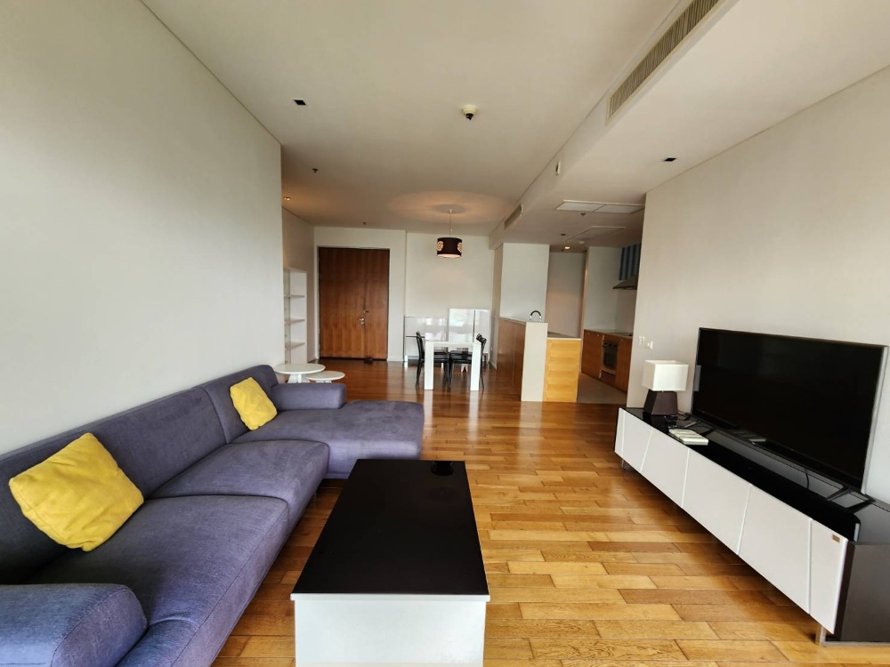 2 Bed Lake View 111 Sqm 🐱🐶 Pet Friendly - RENT 65,000 THB Negotiable Loading...