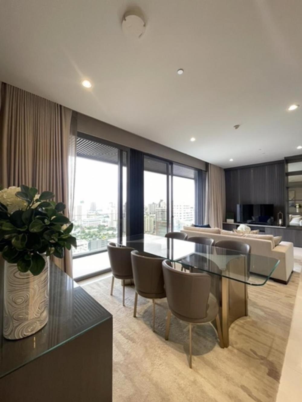 ให้เช่าคอนโดสุขุมวิท อโศก ทองหล่อ : For rent 📣 2 Bed 3 Bath 📍 VITTORIO Sukhumvit 39