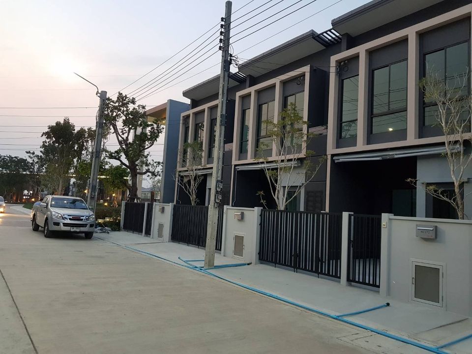 ให้เช่าทาวน์โฮมสมุทรปราการ สำโรง : K-5325 ให้เช่าด่วน ! Pleno สุขุมวิท บางนา บ้านสวย ทำเลดี เดินทางสะดวก ใกล้เมกะบางนา