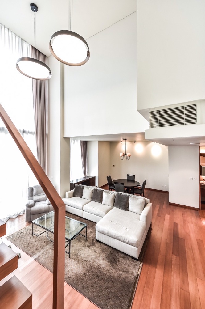 For RentCondoSathorn, Narathiwat : Urgent for rent!! Condo The Sukhothai Residences, very good price, close to the BTS, beautiful view, high floor.