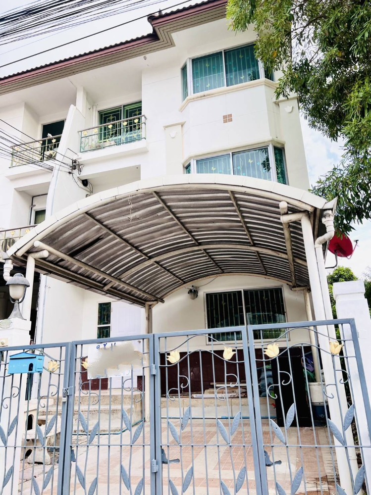 ให้เช่าทาวน์โฮมเกษตรศาสตร์ รัชโยธิน : HR1321ให้เช่าทาวน์เฮ้าส์ 3 ชั้น โครงการศุภาลัย ปาร์ควิลล์ 2 ซอยรามอินทรา 5 เดินทางสะดวก