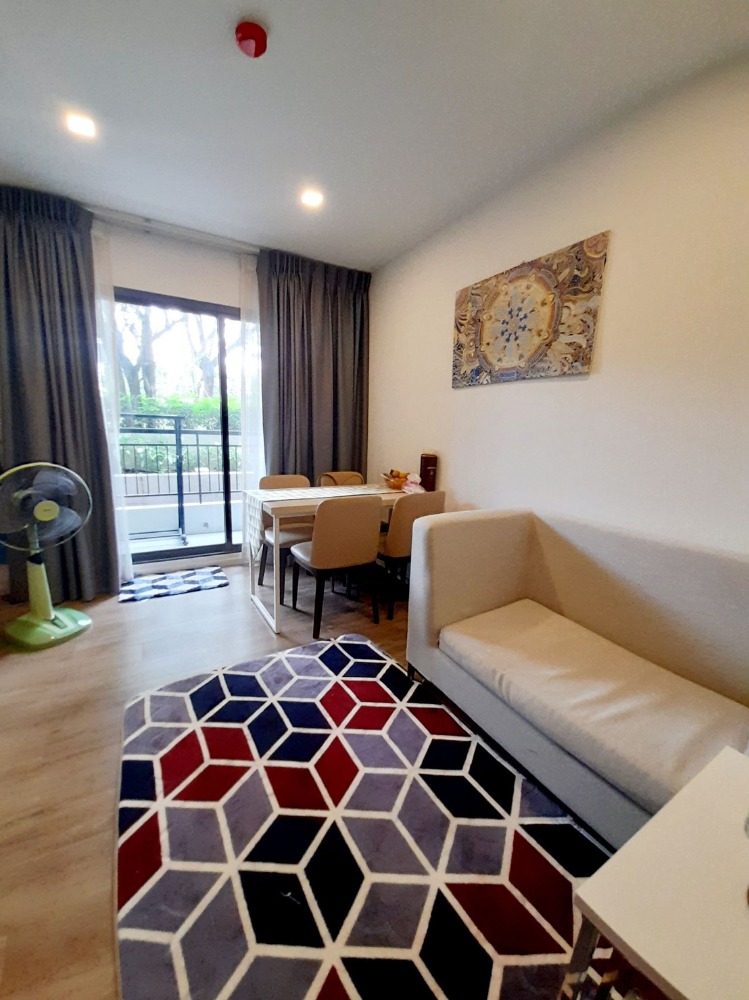 For RentCondoOnnut, Udomsuk : Urgently for rent, Condo The Nest Sukhumvit 64, beautiful room, complete with furniture and electrical appliances. Just carry one bag and move in. Near BTS Punnawithi and BTS Udomsuk.