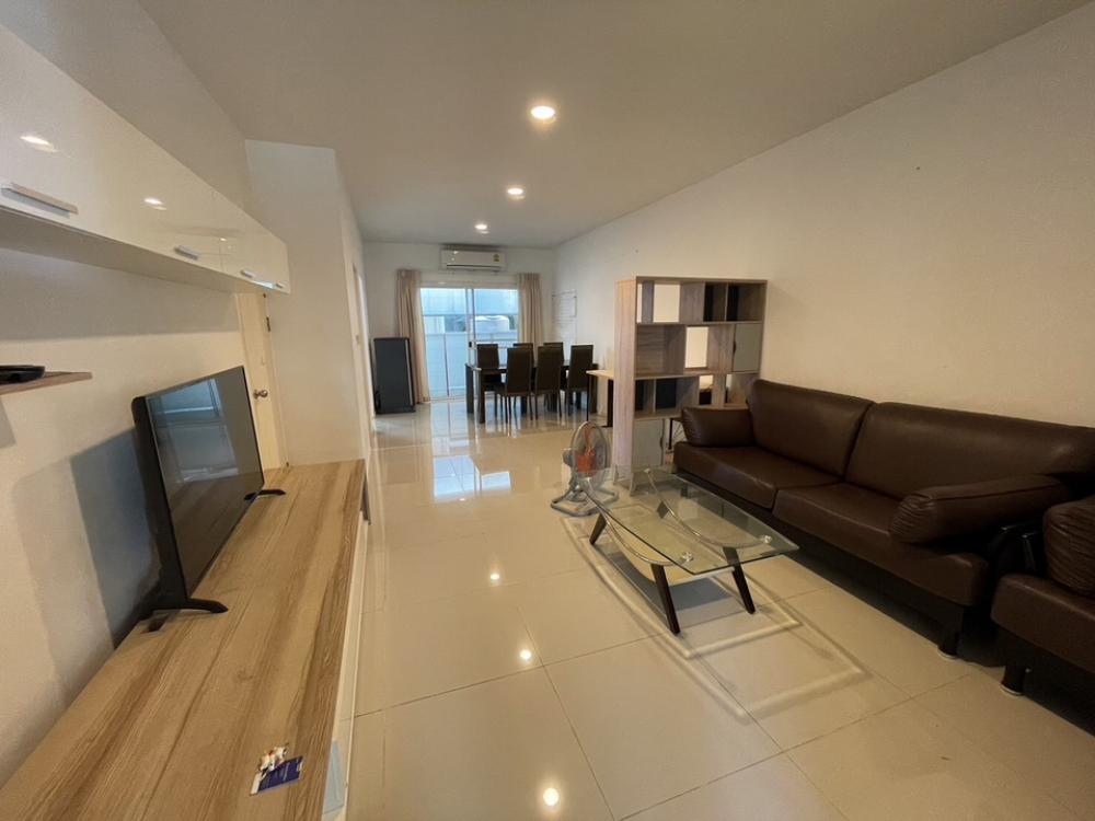 For RentTownhomeOnnut, Udomsuk : House for rent in the middle of Sukhumvit 77, corner house on Main Road, has space on the side, air conditioning, kitchen, fully furnished, size 26 sq m, 3 bedrooms, 3 bathrooms, 1st floor, sofa, TV, dining table, washing machine, refrigerator, sink, 2 fl