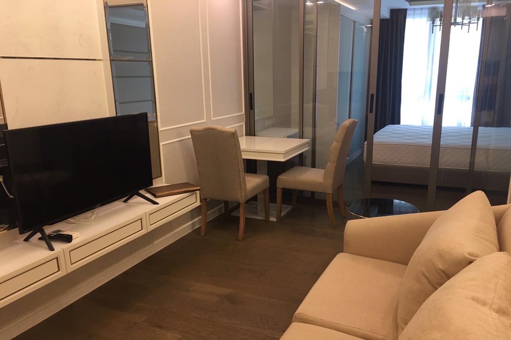 ให้เช่าคอนโดรัชดา ห้วยขวาง : Code C20231100136....Amaranta Residence สำหรับเช่า, 1 ห้องนอน, 1 ห้องน้ำ, แต่งครบ, พร้อมเข้าอยู่