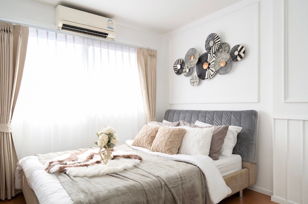 For SaleCondoKaset Nawamin,Ladplakao : Condo near the Pink Line BTS has arrived! Great price 1.45 million, hurry and reserve now!