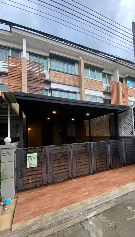 ให้เช่าทาวน์โฮมรามคำแหง หัวหมาก : ให้เช่าทาวน์โฮม Town Plus กรุงเทพกรีทา ซอย 7