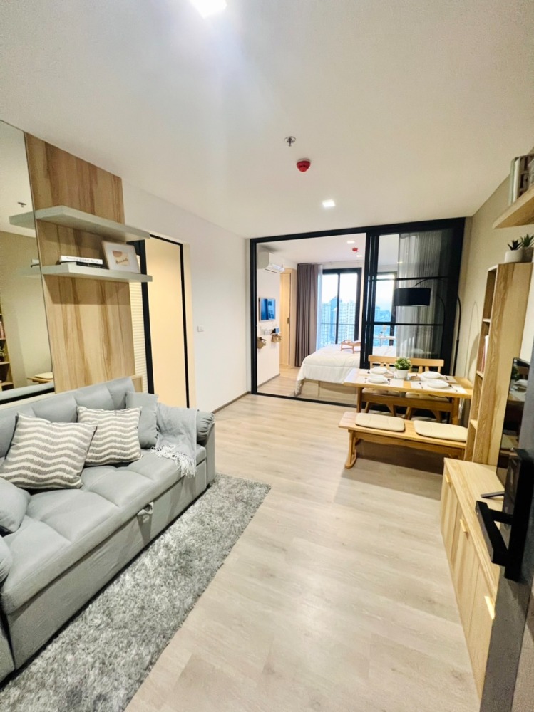 For RentCondoLadprao, Central Ladprao : For Rent Condo: The Line Phahonyothin Building B Type: 1 bedroom, 1 bathroom Area: 41 sqm.