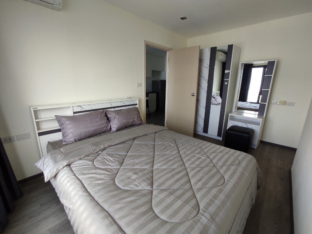 For RentCondoPattanakan, Srinakarin : 🔥Urgent for rent🔥Rich Park @ Triple Station, 36th floor, near Airport Link Hua Mak Near Stamford University 🚝✨🌈