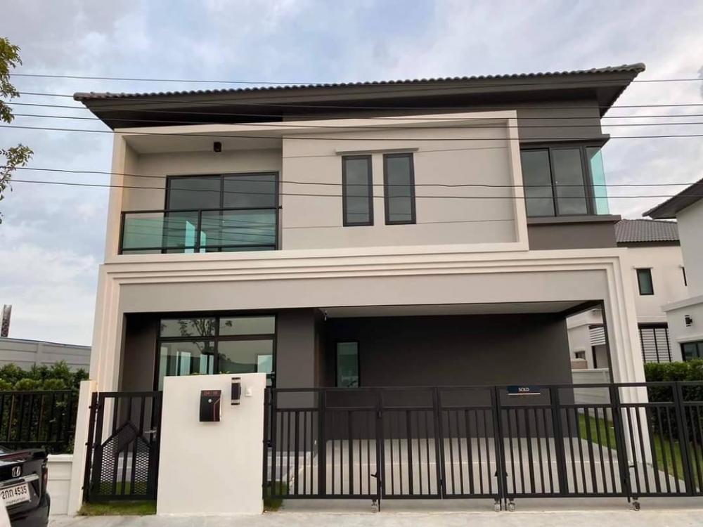 For SaleHouseNawamin, Ramindra : For sale (new house, good price) - Grand Britania Wongwaen-Ramindra (corner house)