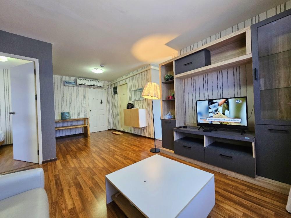 For RentCondoKasetsart, Ratchayothin : 💥For rent, 2 bedrooms, 52 square meters💥 Corner room, private, complete with electrical appliances, rental price 20,000 baht/month, ready to move in, contact 094-565-6361.