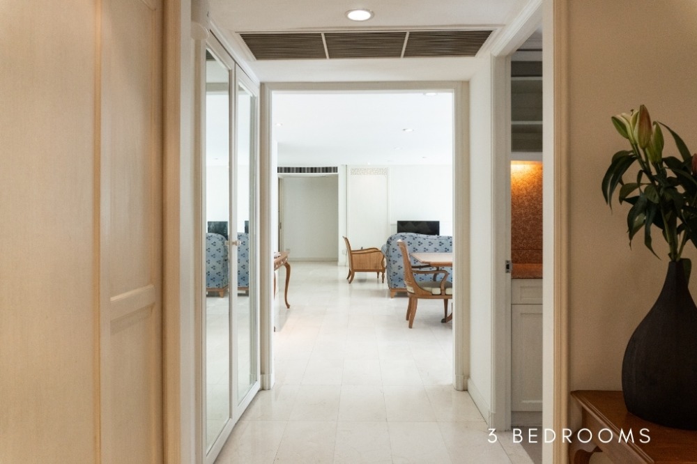 บ้านพิพัฒน์ อพาร์ทเมนต์ ซอย พิพัฒน์ 🐶🐱รับสัตว์เลี้ยง🐶🐱 ใกล้ BTS ช่องนนทรี 187 ตร.ม. 3 ห้องนอน 2 ห้องน้ำ Loading...