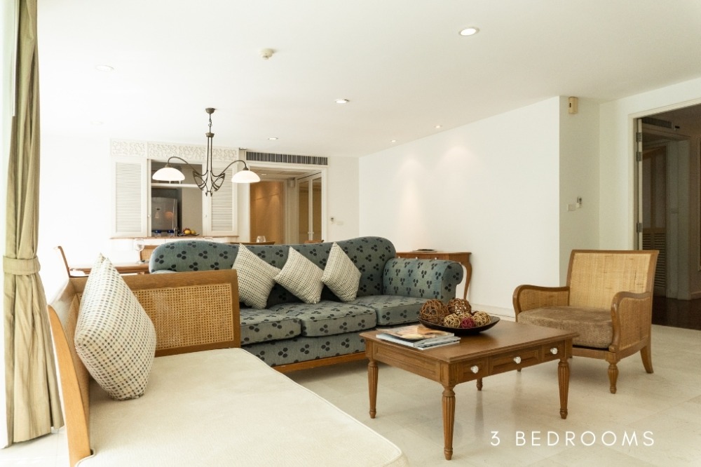 ให้เช่าคอนโดสีลม ศาลาแดง บางรัก : บ้านพิพัฒน์ อพาร์ทเมนต์ ซอย พิพัฒน์ 🐶🐱รับสัตว์เลี้ยง🐶🐱 ใกล้ BTS ช่องนนทรี 187 ตร.ม. 3 ห้องนอน 2 ห้องน้ำ