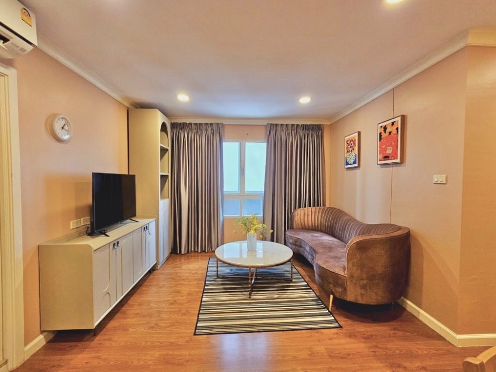 ให้เช่าคอนโดสุขุมวิท อโศก ทองหล่อ : ให้เช่า LPN Suite สุขุมวิท 41 ห้องสวยเฟอร์ครบ ใกล้ BTS ติดต่อ 092-2424-789