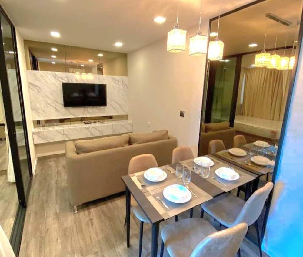 For RentCondoRatchadapisek, Huaikwang, Suttisan : 🔴17,500฿🔴 𝗕𝗿𝗼𝘄𝗻 𝗖𝗼𝗻𝗱𝗼 𝗛𝘂𝗮𝗶𝗸𝘄𝗮𝗻𝗴 | Brown Condo Huai Khwang ♦️ near MRT Huai Khwang Happy to serve you 🙏✍️ If interested, contact via Line. Responses very quickly @bbcondo88​ ✍️ Property code​ 879-B5298