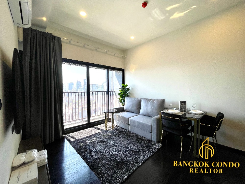 For RentCondoSukhumvit, Asoke, Thonglor : Brand New‼️📌✨Park origin Thonglor (Line:@rent2022), Beautiful room with Good price and Ready to move in!!