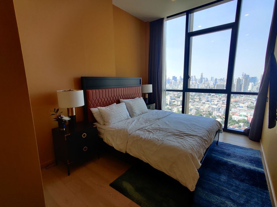 ให้เช่าคอนโด The Monument Thong Lo 3นอน 3น้ำ พร้อมเฟอร์พร้อมอยู่ Loading...