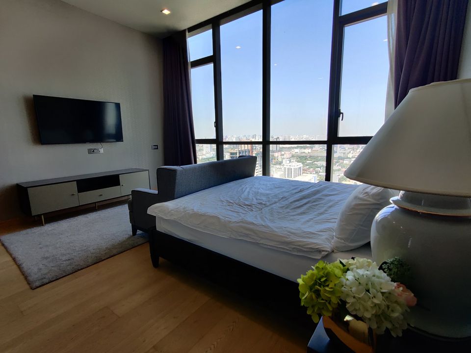 ให้เช่าคอนโด The Monument Thong Lo 3นอน 3น้ำ พร้อมเฟอร์พร้อมอยู่ Loading...