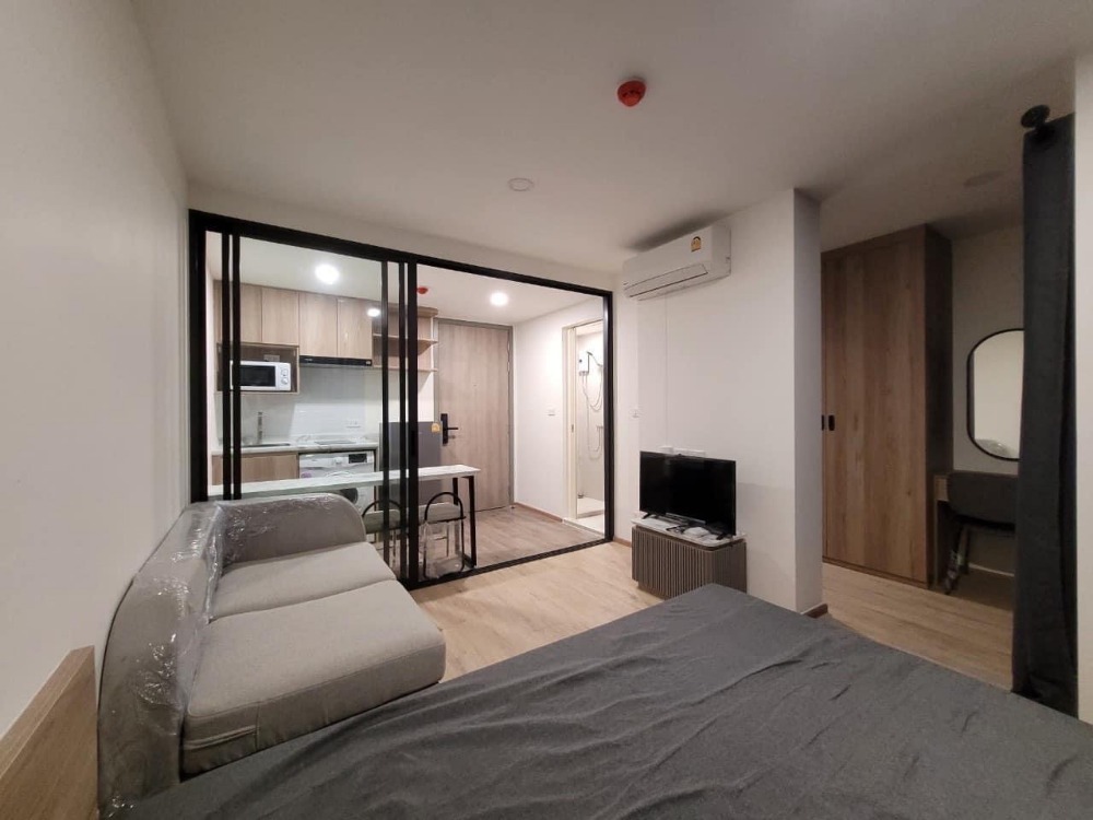 For RentCondoChaengwatana, Muangthong : ⛩️ Rent ONEDER KASET // Size 24.50 sq m // 2nd floor // Room 1 bed // Building view