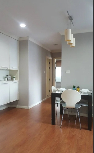 ให้เช่าคอนโดสุขุมวิท อโศก ทองหล่อ : LPN Suite S.41 70 sq.m. Rent & Sell Please add Line Id Agentbank1 O8415o5483