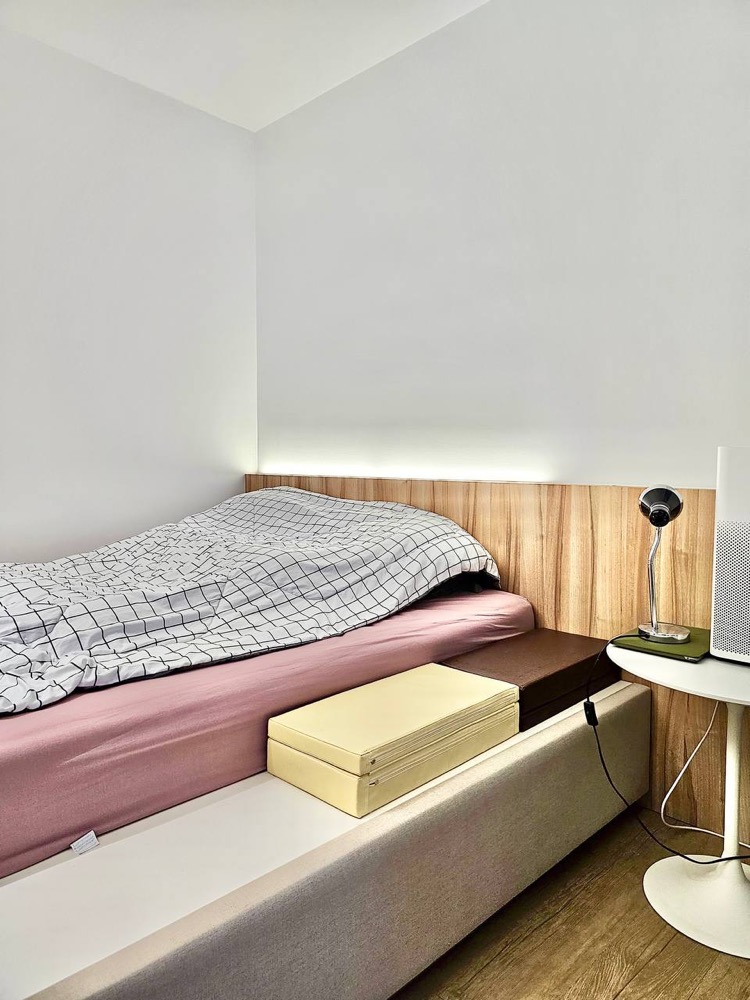 ให้เช่าคอนโดสยาม จุฬา สามย่าน : Triple Y Residence【𝐒𝐄𝐋𝐋 & 𝐑𝐄𝐍𝐓】🔥ห้องมินิมอล วิวสูง ตกแต่งสวย เฟอร์นิเจอร์ครบ ใกล้MRTสามย่าน ว่างกุมภาพันธ์ 67 🔥 ติดต่อไลน์ไอดี: @hacondo