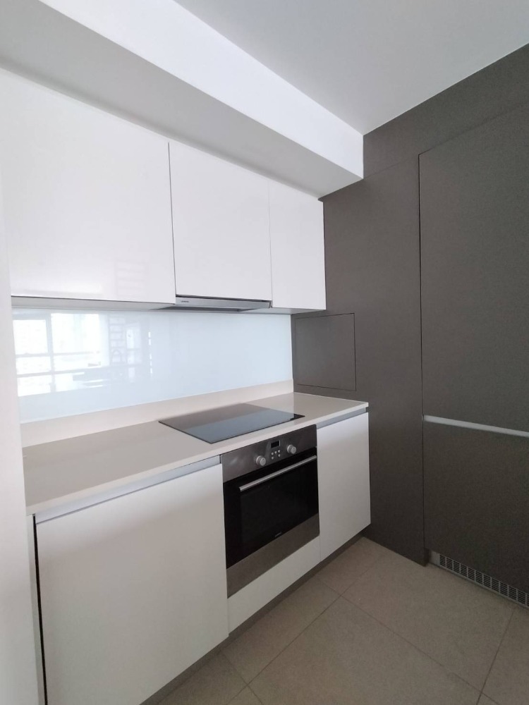 For RentCondoWongwianyai, Charoennakor : 1 bed for rent The River Charoenakorn Soi 13