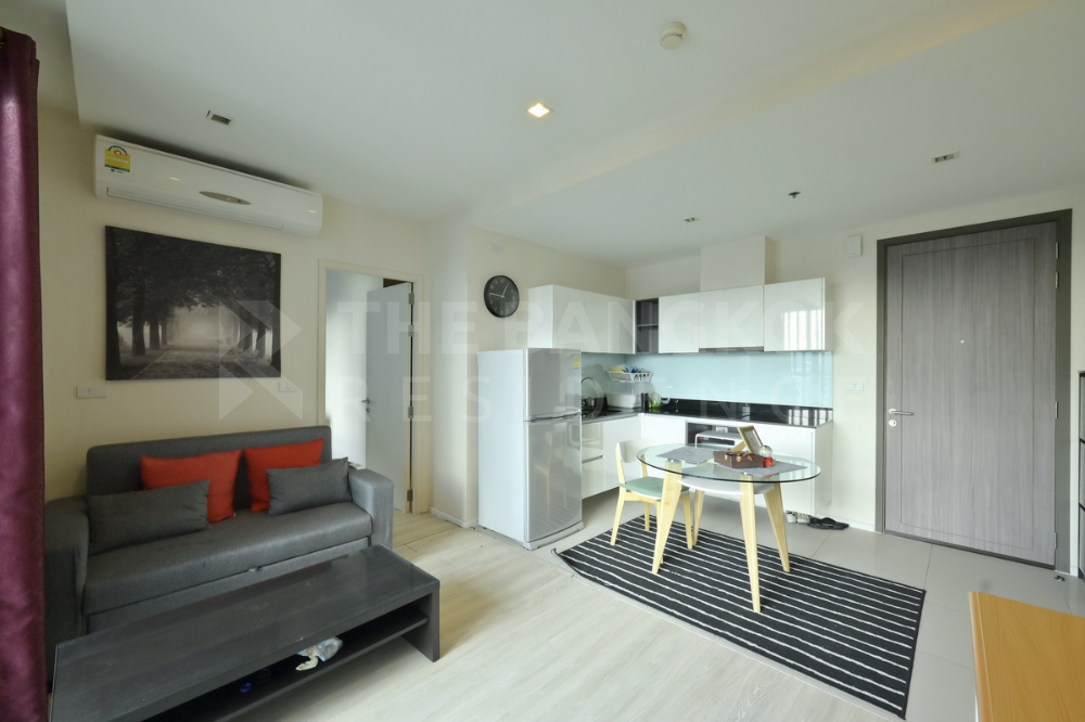 For SaleCondoRatchadapisek, Huaikwang, Suttisan : For sale 📌Quinn ratchada 1bed 1 bath size 44.75 sq m. Price 5,000,000 baht.