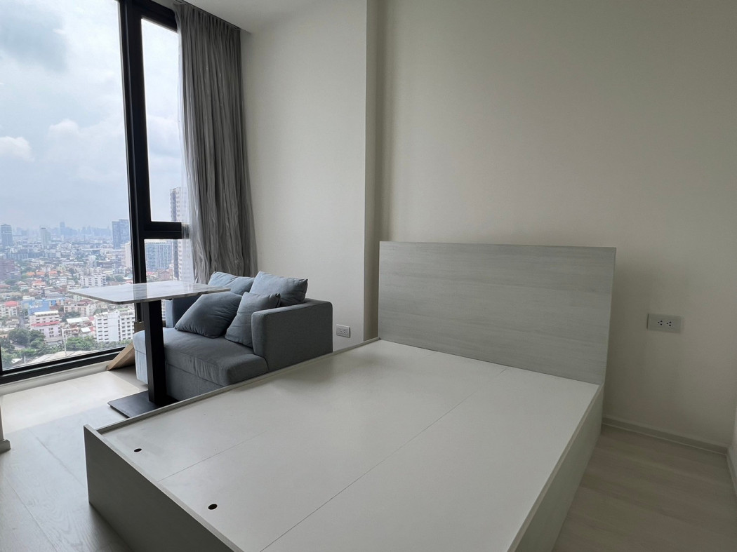 For RentCondoKasetsart, Ratchayothin : For rent: Mazarine Ratchayothin. Contact Admin 092-6905445.