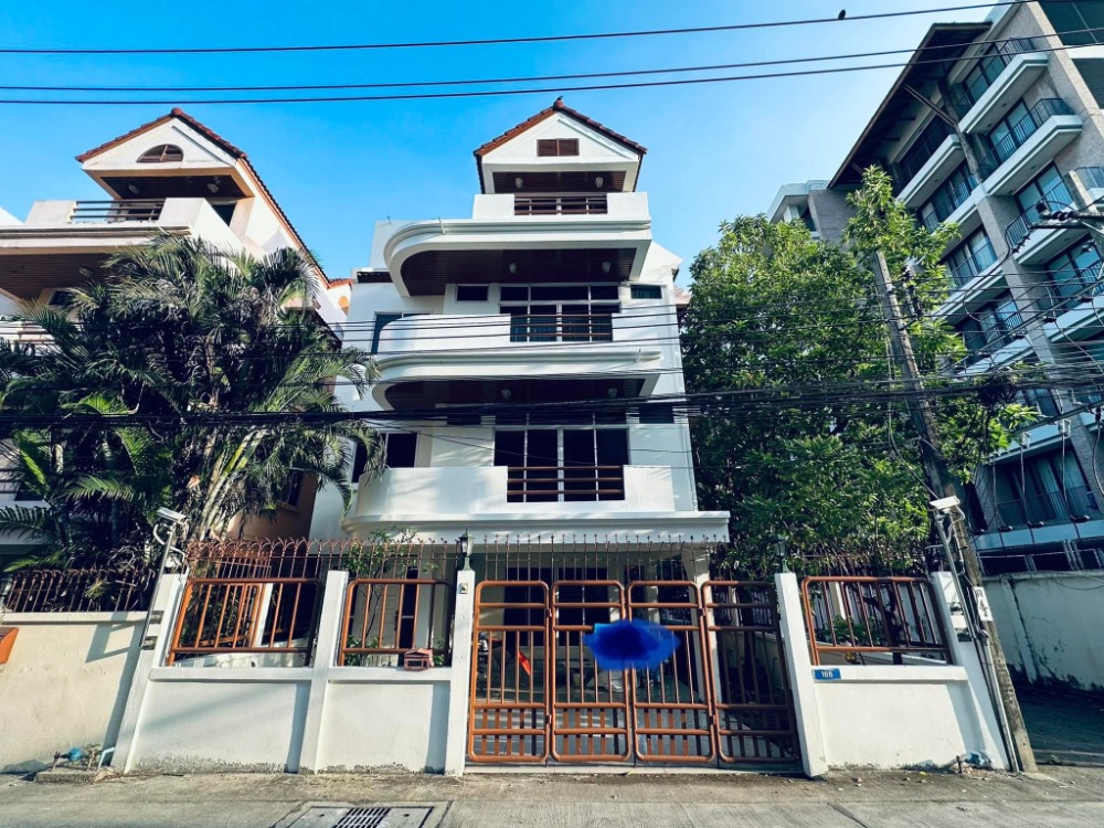 ให้เช่าบ้านสุขุมวิท อโศก ทองหล่อ : 🏠 ให้เช่าโฮมออฟฟิศ หรือ บ้านเดี่ยว 4 ห้องนอน พร้อมห้องแม่บ้าน 🏠 ทำเลย่าน เอ็มโพเรี่ยม และ เอ็มสเฟียร์