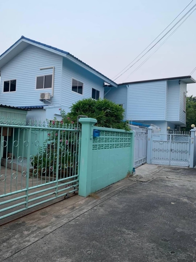 ให้เช่าบ้านวงเวียนใหญ่ เจริญนคร : ให้เช่า บ้าน (รีโนเวทใหม่) 2 ห้องนอน ใจกลางเมือง ใกล้เดอะมอลล์ ท่าพระ, BTSตลาดพลู, Iconsiam *ไม่รับสัตว์เลี้ยง*