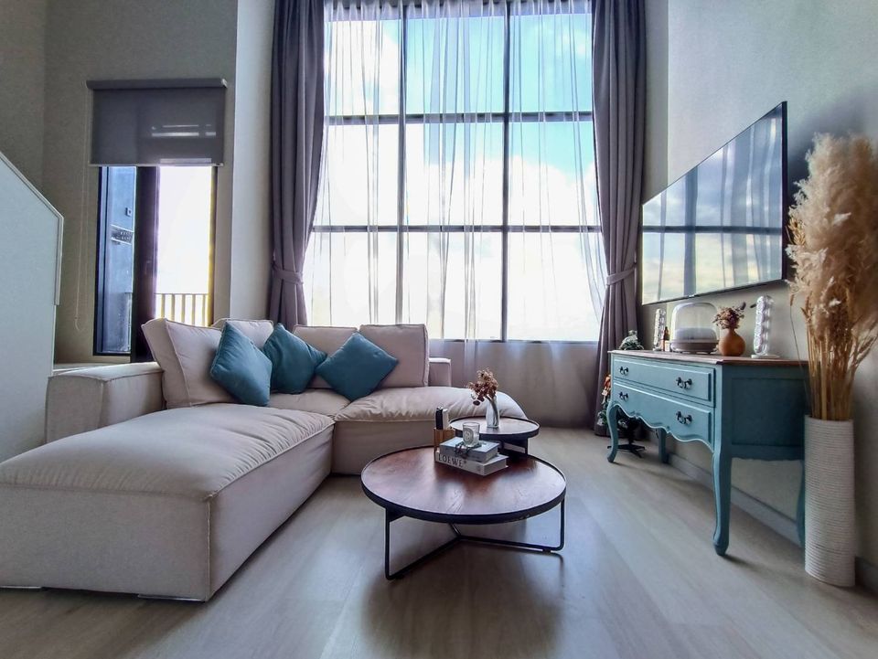 ให้เช่าคอนโดสาทร นราธิวาส : 👑 Knightsbridge Prime Sathorn 👑 ห้องDuplex 1Bed ตกแต่งอย่างดีห้องสวยมาก เครื่องใช้ไฟฟ้าครบ