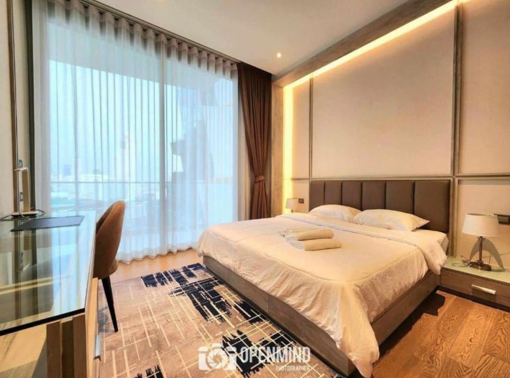 ให้เช่าคอนโดวิทยุ ชิดลม หลังสวน : *ให้เช่าคอนโด Magnolias Waterfront Residences 60,000บาท 1ห้องนอน 60ตรม. BTSเจริญนคร (0 เมตร) BTSสะพานตากสิน (1.7 กม.) BTSกรุงธนบุรี (1.7 กม.) ใกล้ สาทร บางรัก พระราม3 จุฬาลงกรณ์ เยาวราช Icon Siam