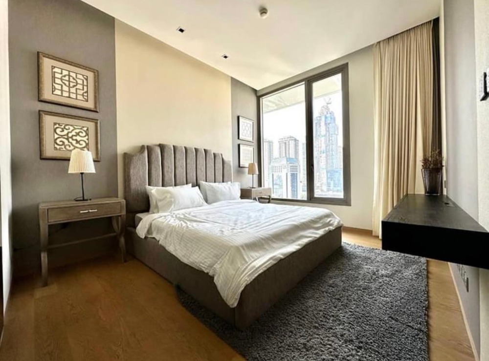 For RentCondoSilom, Saladaeng, Bangrak : *Condo for rent, Saladaeng one, Saladaeng One, 55,000 baht, 1 bedroom, 56 sq m. BTS Saladaeng (1 km), MRT Silom (700 meters), near Chulalongkorn, Silom, Saladaeng, Lumpini, Rama 4, Sathorn.