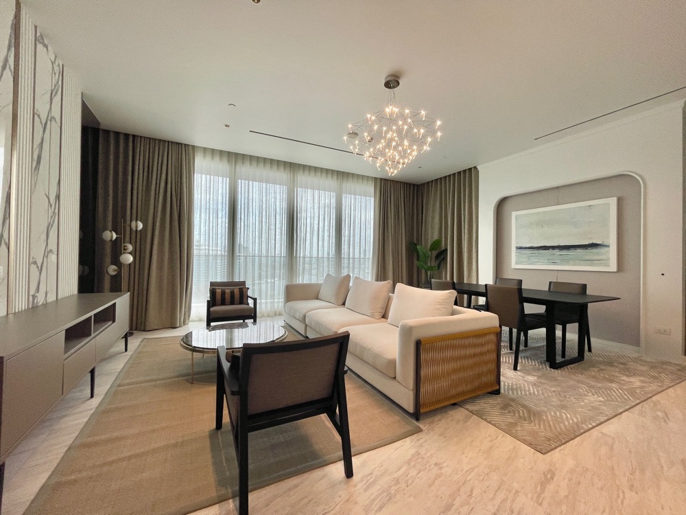 ให้เช่าคอนโดสาทร นราธิวาส : Four Seasons Private Residences // Luxury condo for Rent