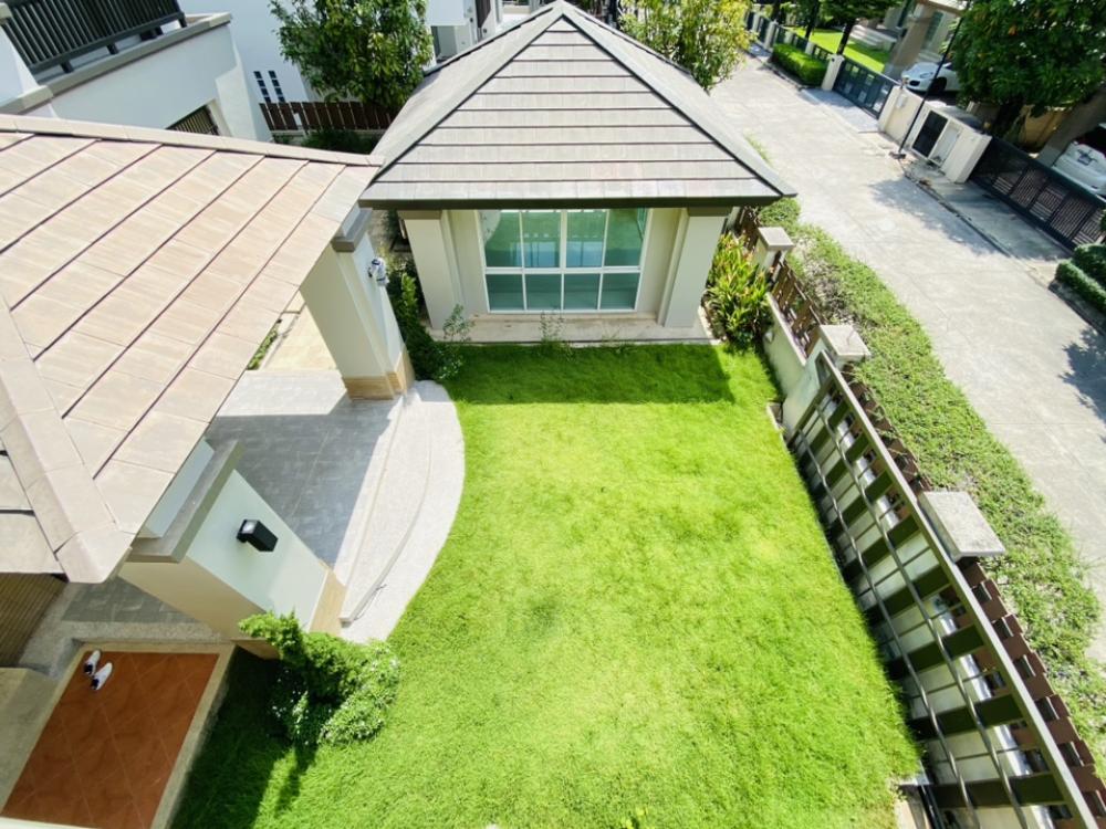 For SaleHouseLadkrabang, Suwannaphum Airport : For Sale 36 M Single house for sale, Nusasiri Sukhumvit 103, newly renovated luxury house, spacious for a large family, fully furnished, area size 127 sq m.