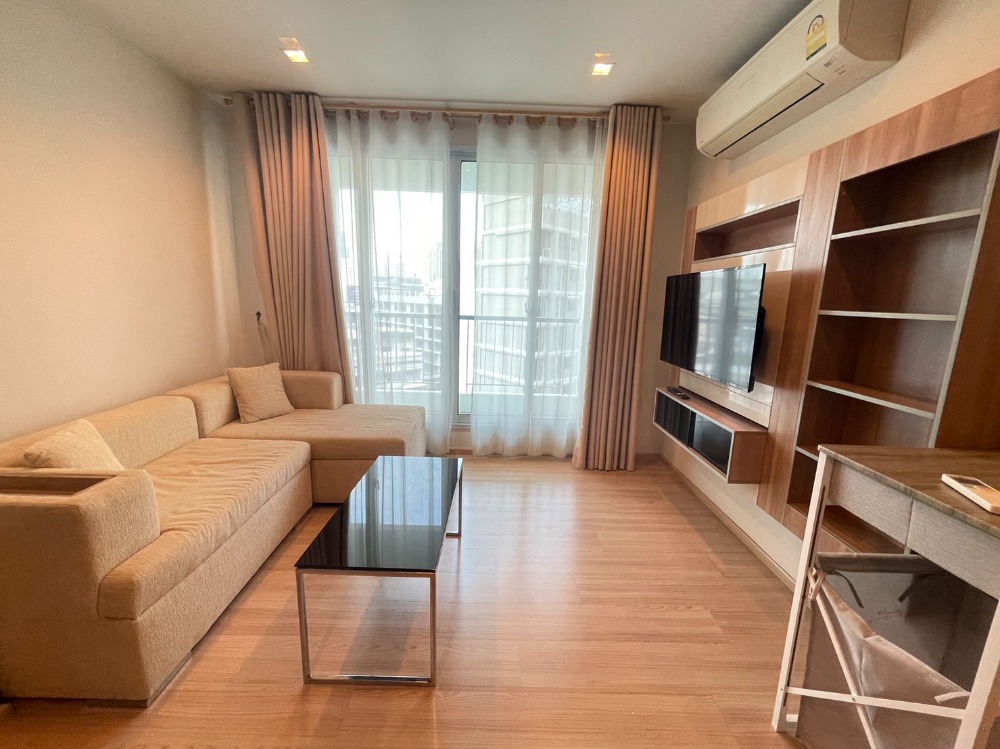 ให้เช่าคอนโดสาทร นราธิวาส : Rhythm Sathorn > 2 bedroom Fully Furnished, Ready to move in ห้องใหม่พร้อมให้เช่า