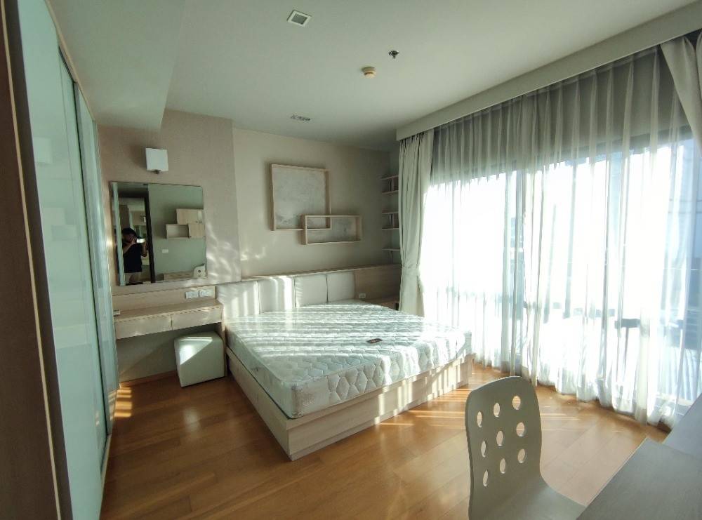 For RentCondoRatchathewi,Phayathai : For Rent 🎀Noble Revent Phayathai🎀(Line:@rent2022) Beautiful room with Good price and Ready to move in!!