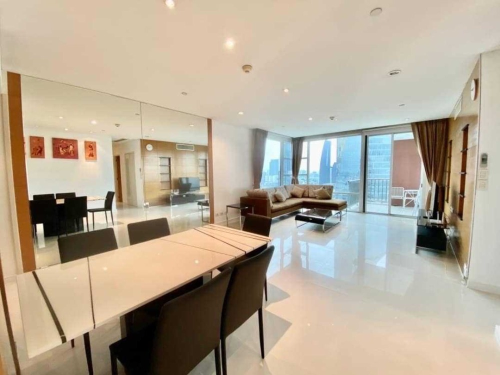 For RentCondoSukhumvit, Asoke, Thonglor : LTHC9663 – Fullerton  FOR RENT size 132 Sq. m. 3 beds 3 baths near BTS Ekkamai Station ONLY 80K/Month