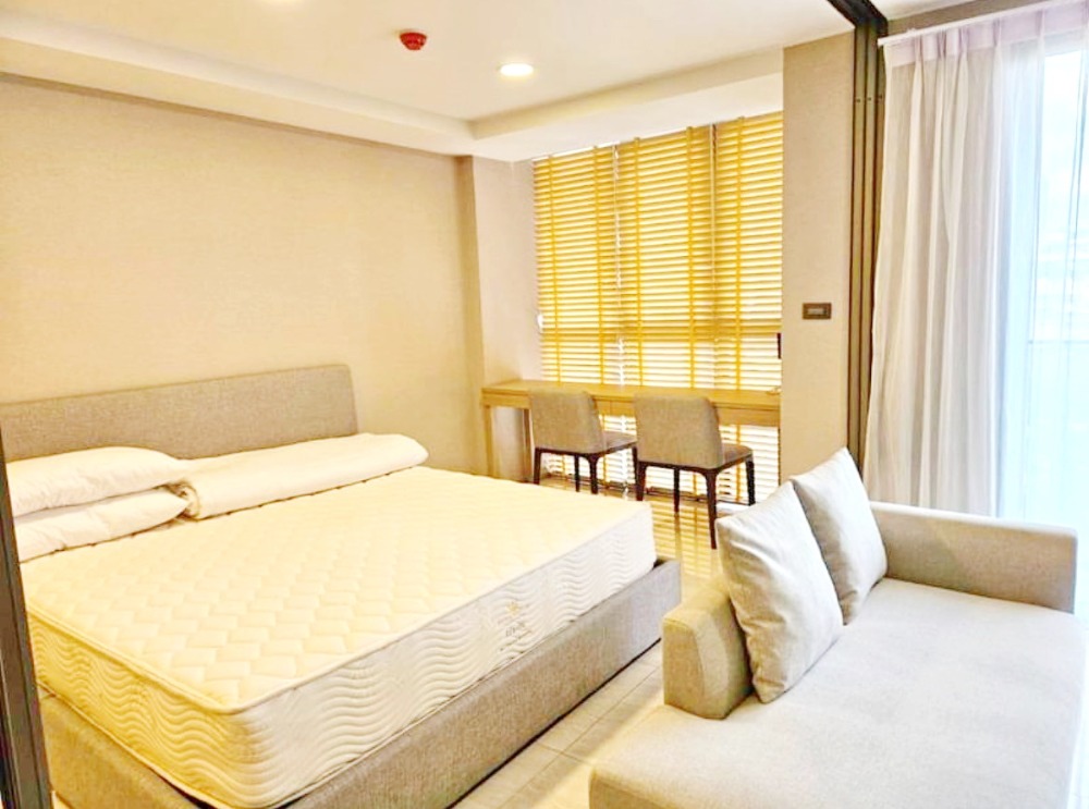 ให้เช่าคอนโดสุขุมวิท อโศก ทองหล่อ : 6736😊 For RENT ให้เช่า 1 ห้องนอน🚄BTS อโศก ( 700 ม. )🏢วาลเด้น อโศก Walden Asoke 🔔พื้นที่:35.00ตร.ม.💲เช่า:25,000฿📞O99-5919653,065-9423251✅LineID:@sureresidence