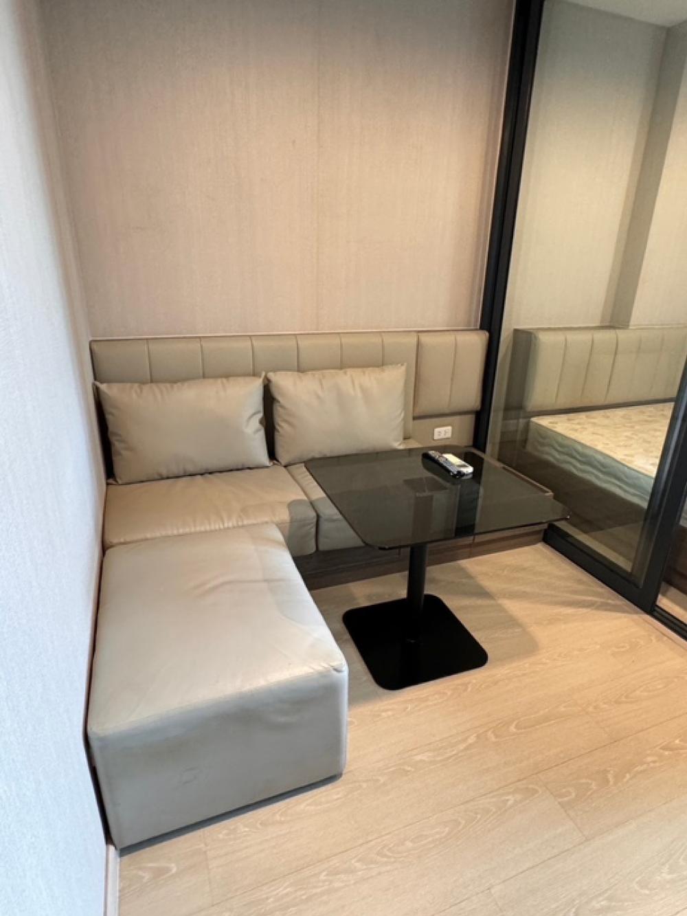 For RentCondoThaphra, Talat Phlu, Wutthakat : !!High floor room ready to move in immediately with a great price and comes with a washing machine🥰If youre next to MRT Tha Phra, you have to come here🥰🟢For rent IDEO Thaphra Interchange (Ideo Tha Phra Interchange)🟢