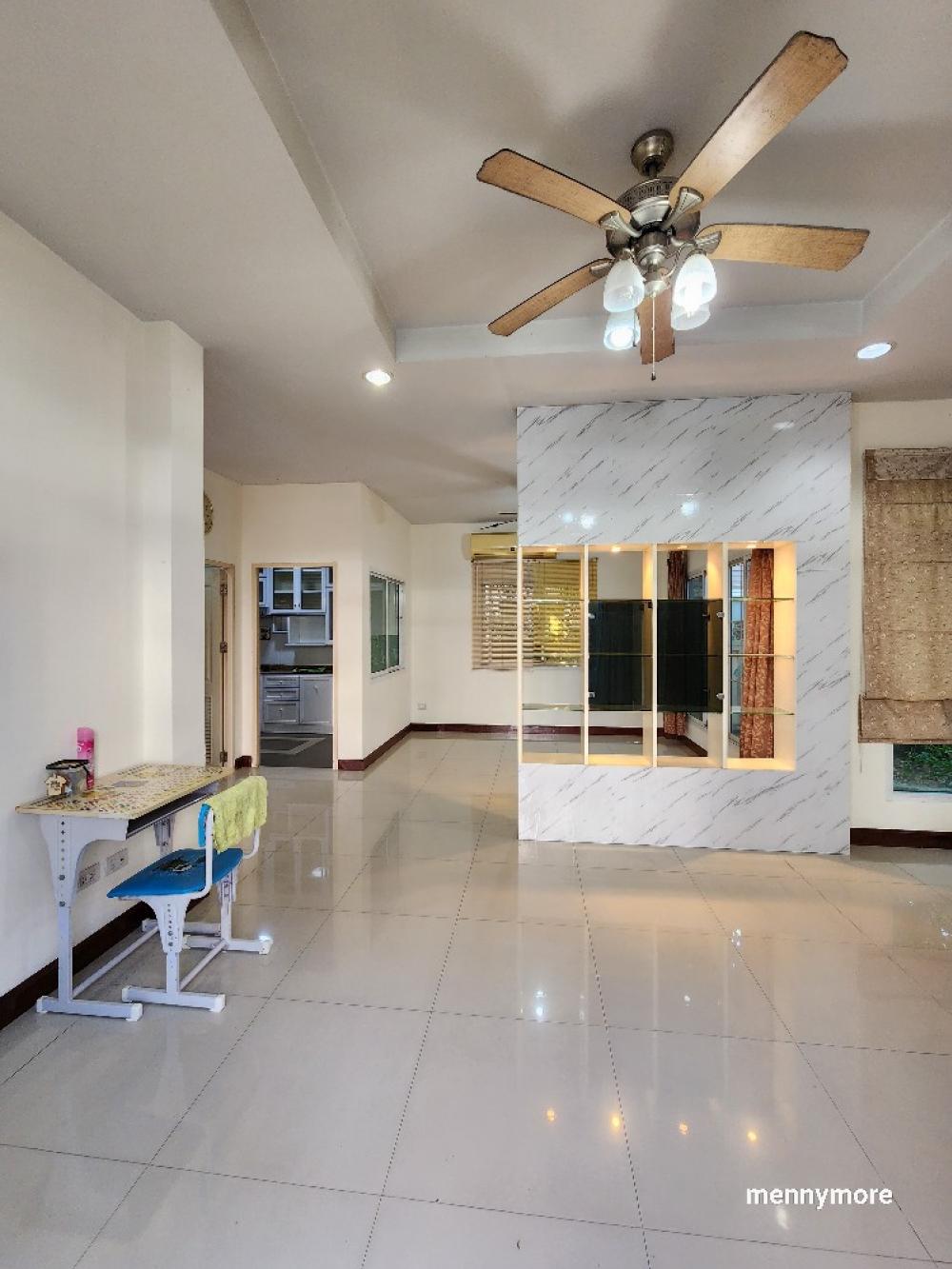 #Single  house #3  floors #Nonsi  Villa #Bang  Si Mueang corner, Rama 5, beautiful house #House  with auspicious number 3, 3 floors, 4 bedrooms, #ensuite  bathroom in every room!!! Size 43 sq m, usable area 200 sq m♥️♥️ Selling for only 5,900,000 baht!!! ♥️♥️♥️ Loading...